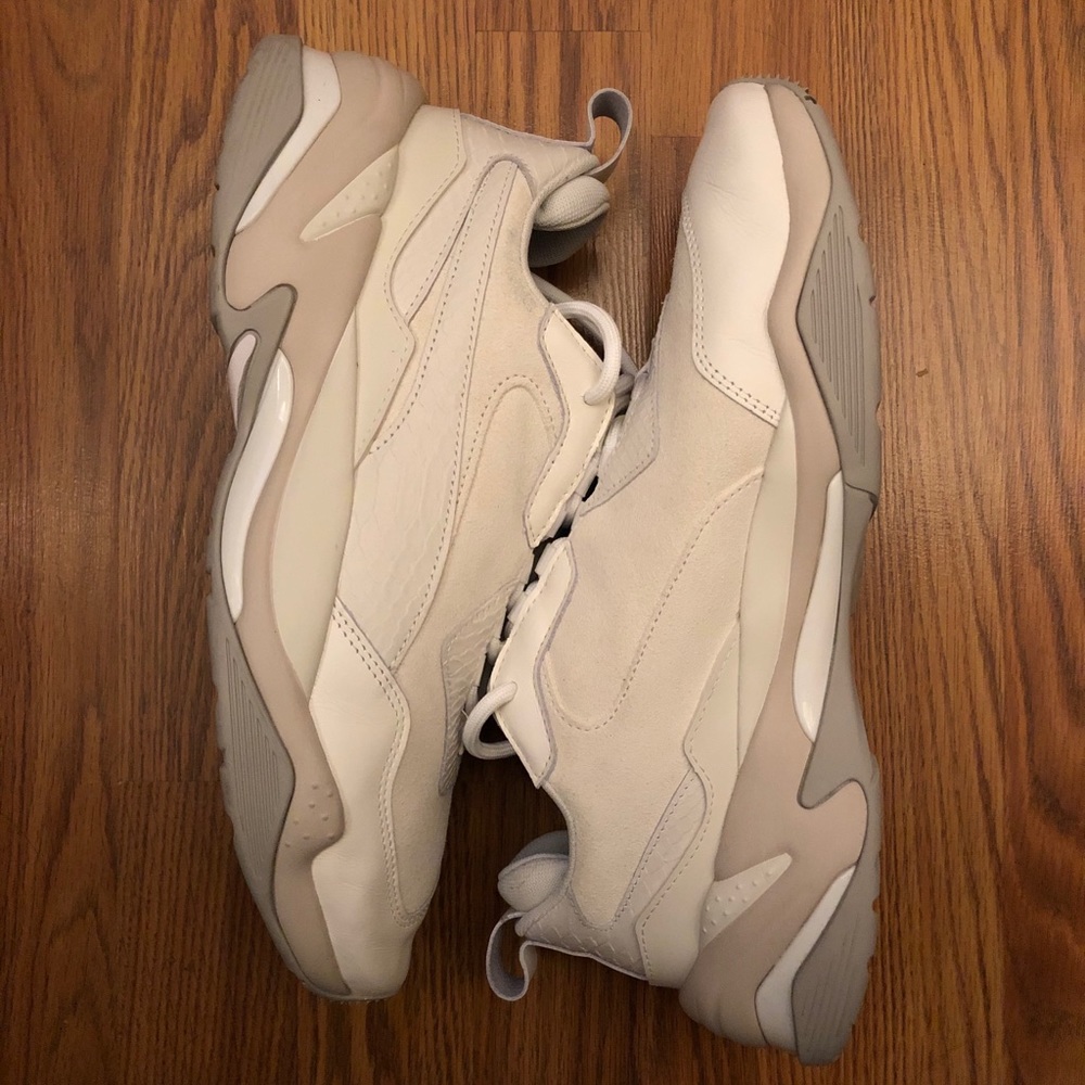 Puma Thunder Desert “Bright White”